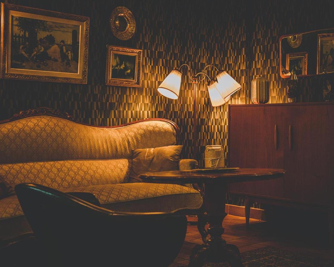 Hotell Aelvdalen ภายนอก รูปภาพ